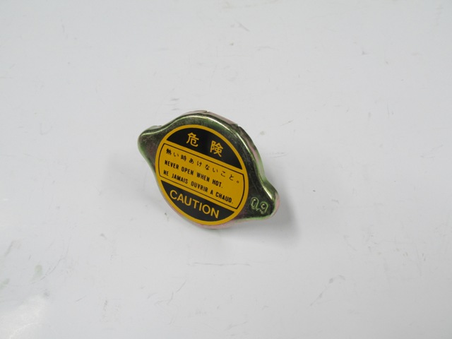 ISUZU NPR- 90/97; RADYATÖR KAPAĞI BÜYÜK TİP (FPI)